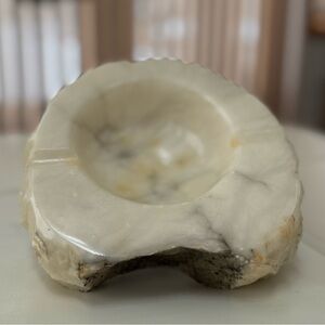 Vintage marble alabaster ashtray